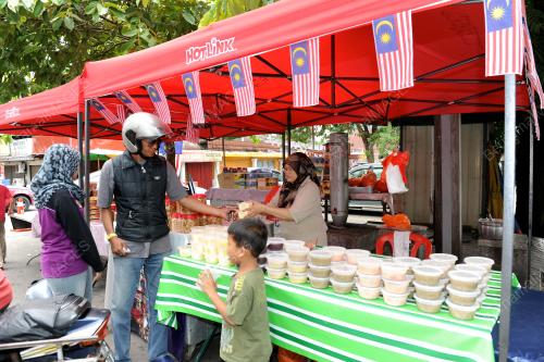KL25_21072012_BENDERA