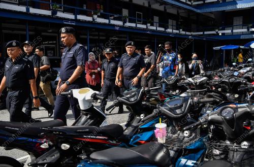 OPERASI MOTOSIKAL SAMSENG JALANAN