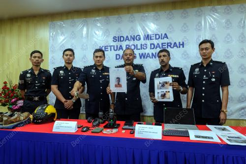 KL25_22032018_POLIS_BN201803222672