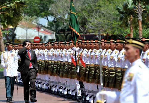 KL25_22052013_MINDEF