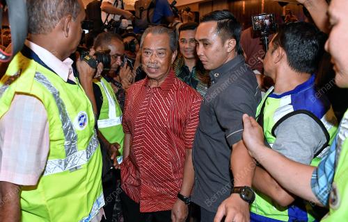 TAN SRI MUHYIDDIN YASSIN