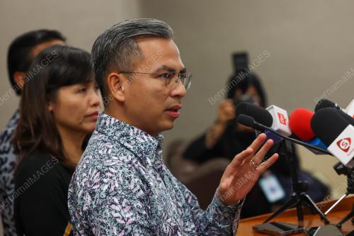 FAHMI FADZIL