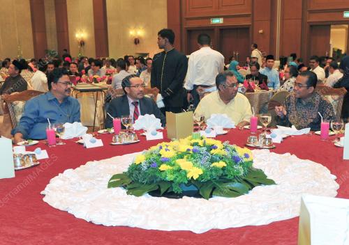 DATUK SERI MOHAMED KHALED NORDIN