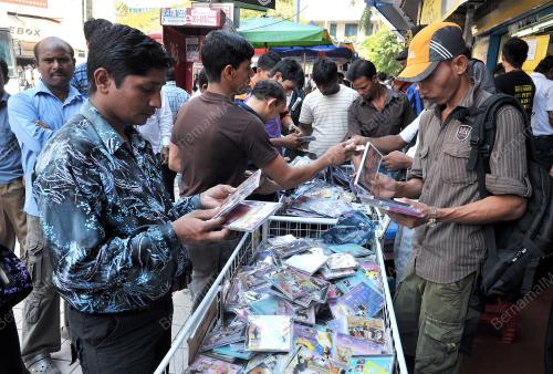 KL25_24012012_WARGA_ASING