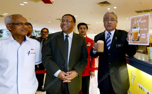 DATUK SERI HASAN MALEK