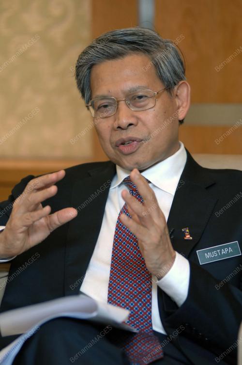 MUSTAPA MOHAMED