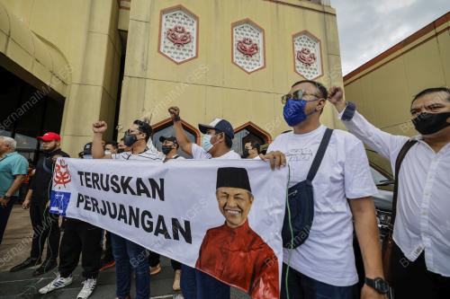 PENYOKONG ZAHID HAMIDI