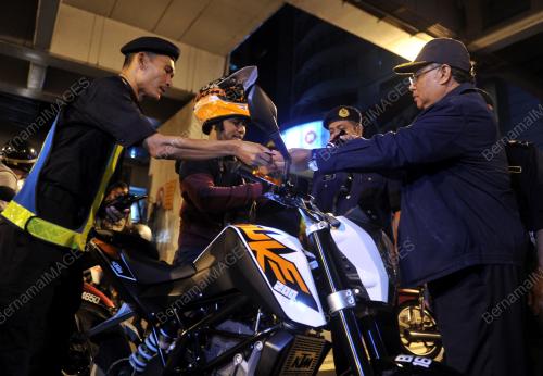 KL25_24122016_JPJ