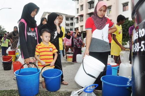 KL25_25022014_BANTUAN_AIR