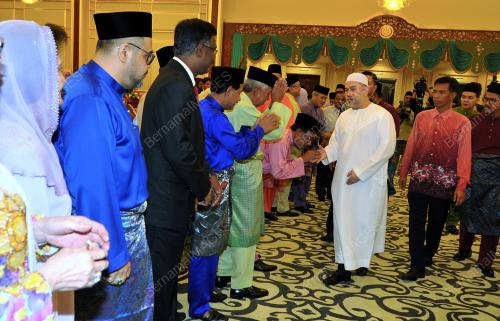 KL25_25062017_AGONG