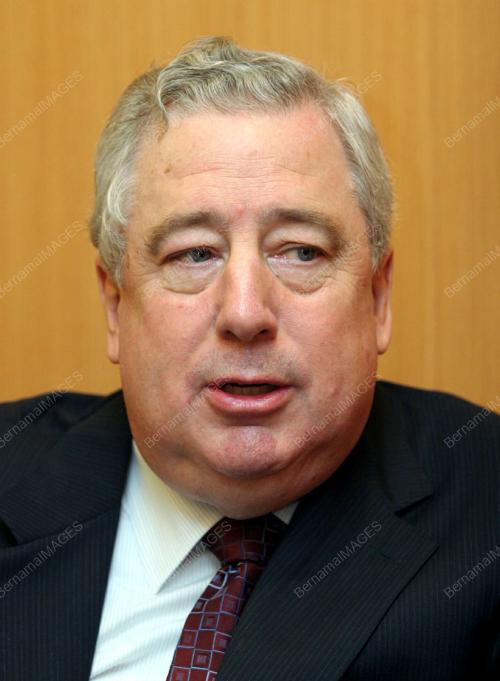 IAN WILSON