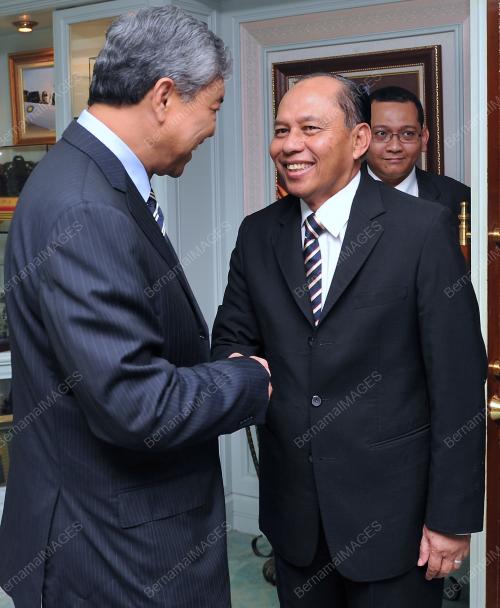 KL25_26112012_ZAHID