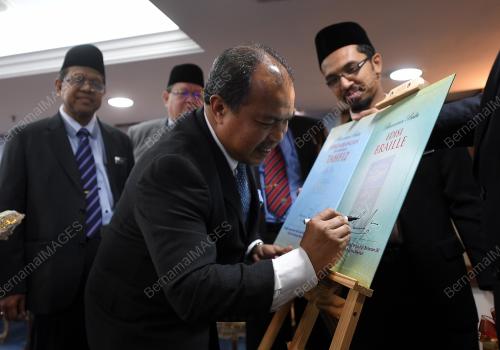 KL25_27032018_KONVENSYEN_BN201803192350