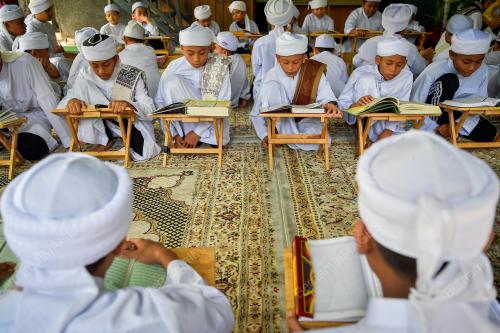 TINJAUAN NUZUL QURAN