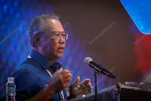 TAN SRI MUHYIDDIN YASSIN