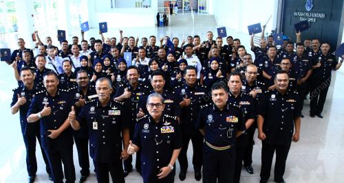 KL25_28022018_PANGKAT