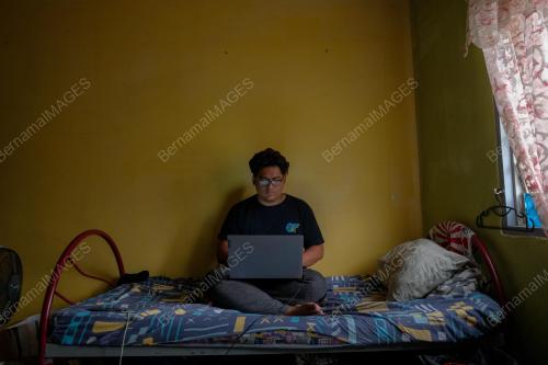 PAKEJ RANGSANGAN EKONOMI PRIHATIN RAKYAT (PRIHATIN) : INDIVIDU BUJANG DAN PELAJAR IPT