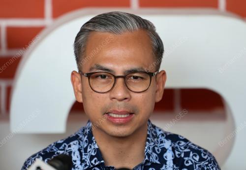 DATUK FAHMI FADZIL