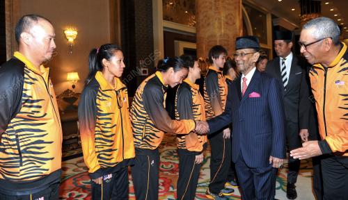 KL25_28072016_AGONG