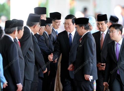 TUANKU MIZAN ZAINAL ABIDIN