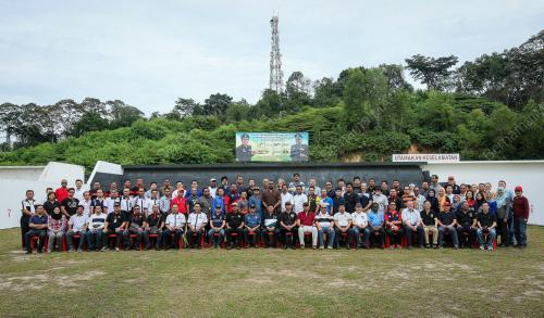 KL25_28092016_MENEMBAK