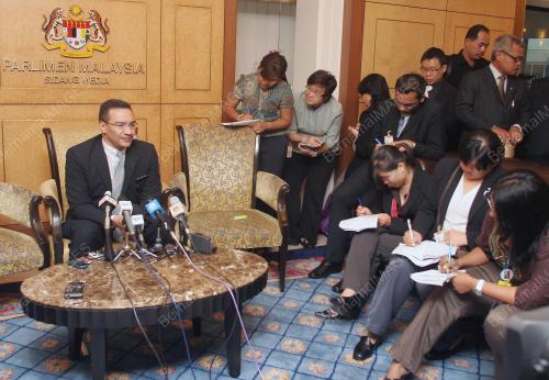 HISHAMMUDDIN TUN HUSSEIN