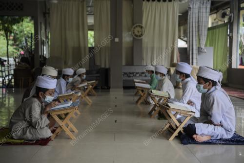 TINJAUAN NUZUL QURAN