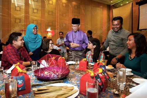 KL25_29052017_MRT_BN201705285247