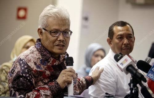 DATUK SERI HAMZAH ZAINUDDIN