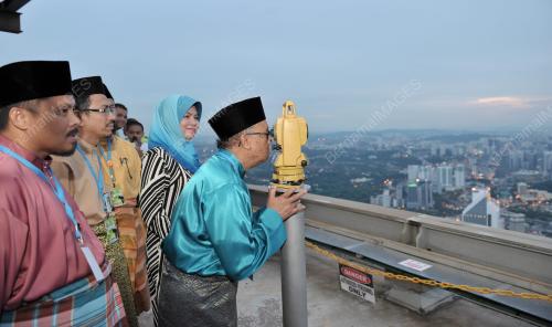 DATUK WAN ZAHIDI WAN TEH