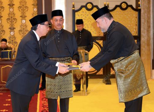 KL25_30012017_PERLANTIKAN_HAKIM