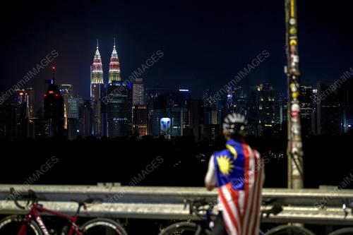 MALAM AMBANG SAMBUTAN HARI KEBANGSAAN KE-64