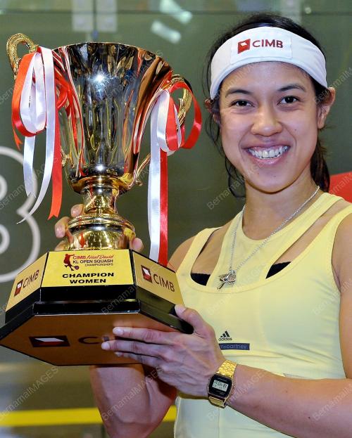KL25_31032012_SQUASH