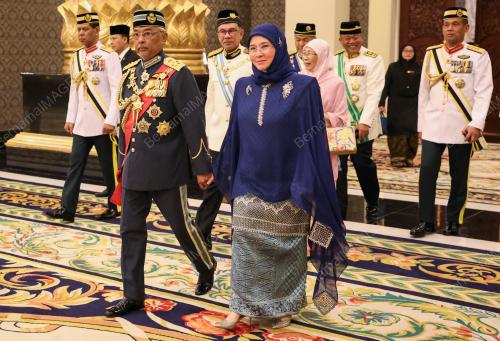 AL-SULTAN ABDULLAH RI'AYATUDDIN AL-MUSTAFA BILLAH SHAH