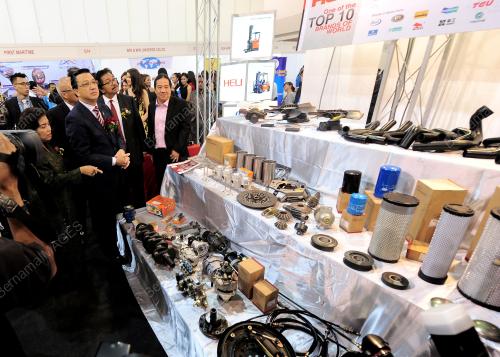 KL26_01102015_PAMERAN