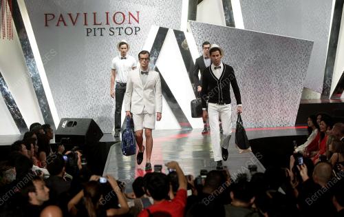 PAVILION FASHION SHOW