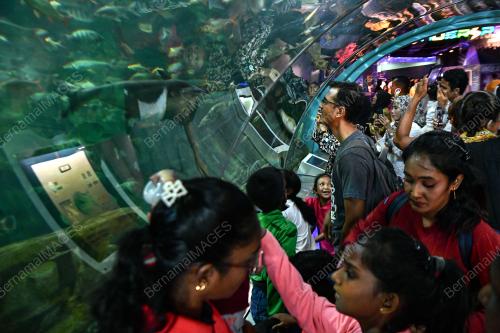 TINJAUAN CUTI HUJUNG MINGGU