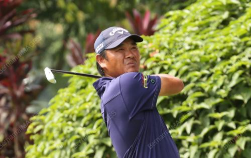 KL26_02112014_GOLF