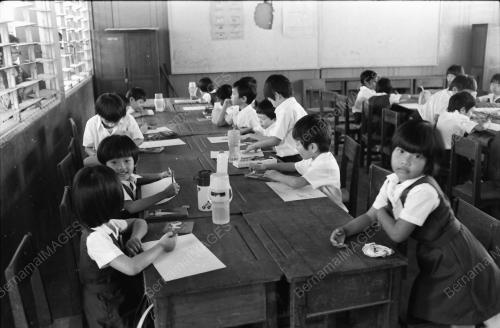 SEKOLAH