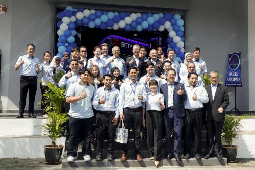 TENGKU DATUK SERI ZAFRUL ABDUL AZIZ