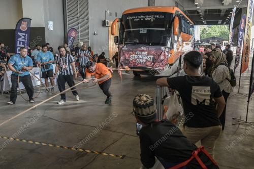 MEGA KARNIVAL 3 DIMENSI MBOR