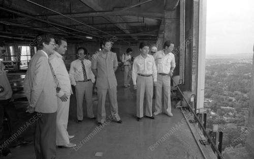 KL26_04022015_MAHATHIR_PNB