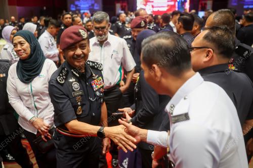 TAN SRI RAZARUDIN HUSAIN