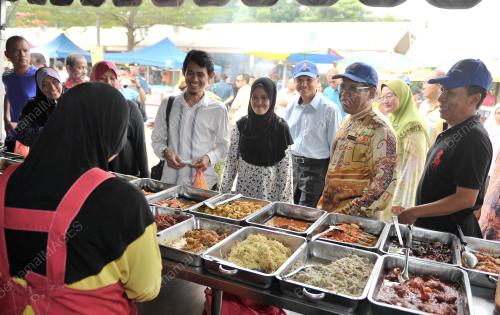 KL26_04062015_DATUK_BANDAR