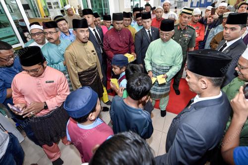 KL26_04102019_AGONG_BN201910033205