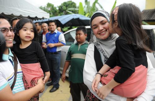 KL26_05052015_LAWATAN_SITI