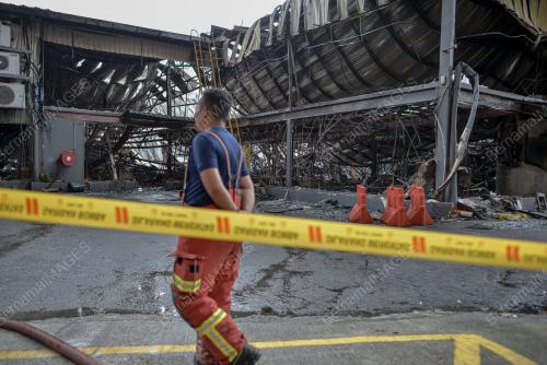 KEDAI PERABOT TERBAKAR