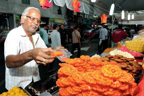 KL26_05112012_KUIH_INDIA