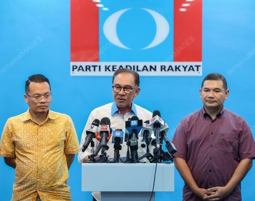 SIDANG MEDIA PRESIDEN PKR