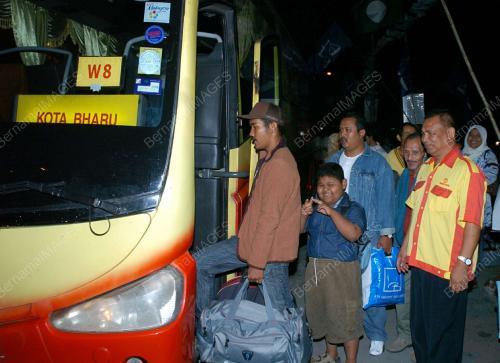 BALIK MENGUNDI